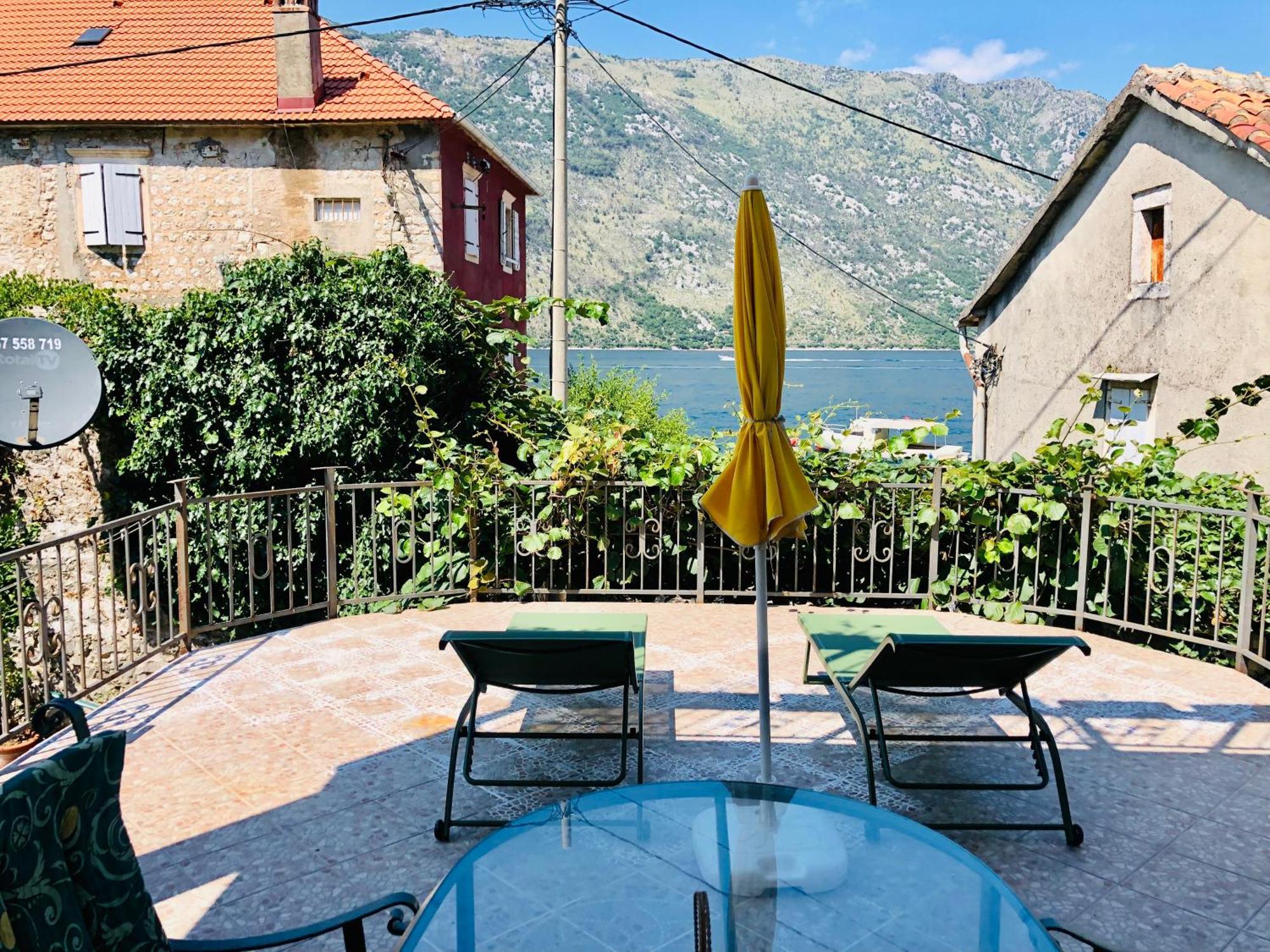 Apartments Djurovic Kotor Zimmer foto